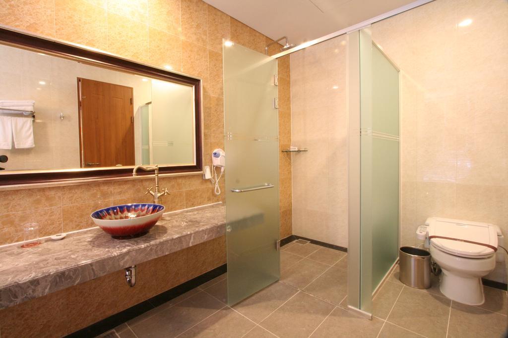 Wiz Hotel พาจู ภายนอก รูปภาพ