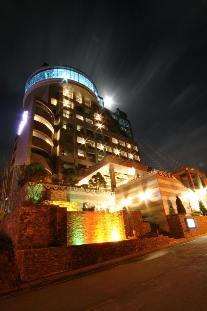 Wiz Hotel พาจู ภายนอก รูปภาพ
