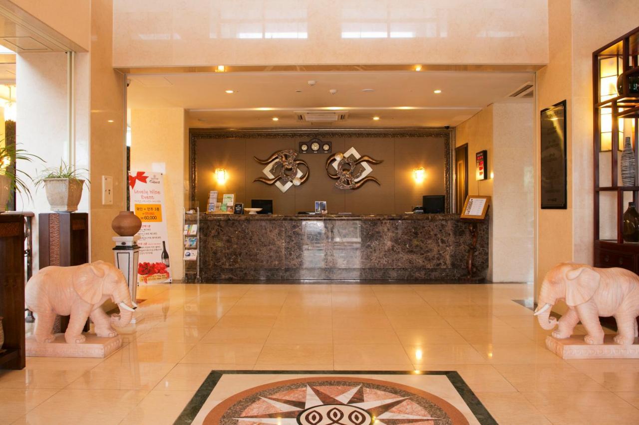 Wiz Hotel พาจู ภายนอก รูปภาพ
